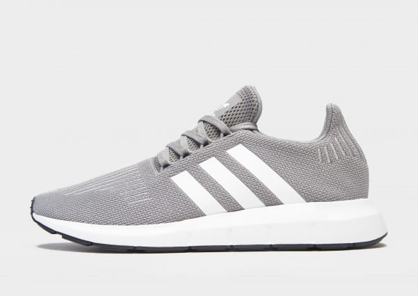 Adidas Originals Swift Run Harmaa