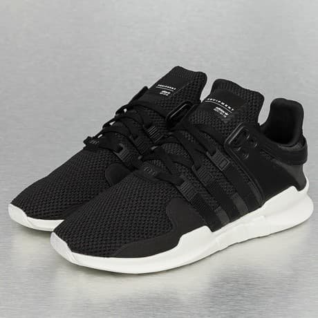 Adidas Tennarit Musta