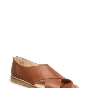 Angulus Cross Over Sandal