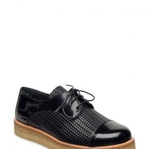 Angulus Lac-Up Shoe With Pleateau Sole