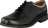 Clarks Beeston Stride Black