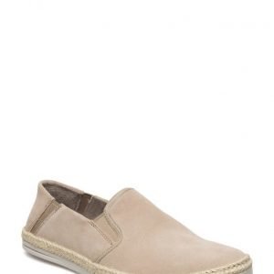 Clarks Bota Step