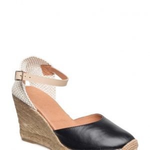 KG Kurt Geiger Monty