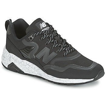 New Balance MRT580 matalavartiset tennarit