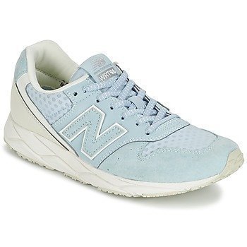 New Balance WRT96 matalavartiset tennarit