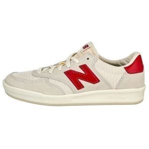 New Balance sneakerit