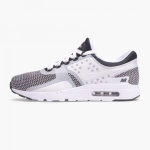 Nike Air Max Zero Essential