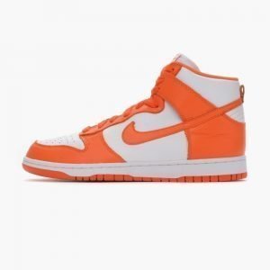 Nike Dunk Retro QS