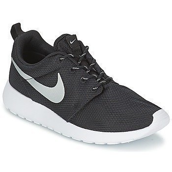 Nike ROSHE ONE W matalavartiset tennarit