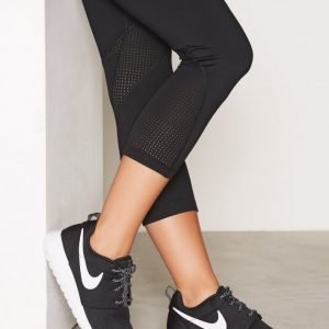 Nike Roshe One Tennarit Musta / Valkoinen