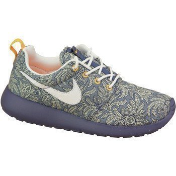 Nike Rosherun Lib QS Wmns  654165-401 matalavartiset tennarit