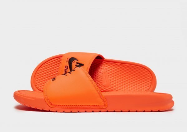 Nike Sportswear Benassi Text Slides Oranssi