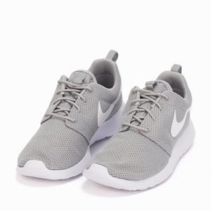 Nike Sportswear Nike Roshe One Tennarit Harmaa/Valkoinen