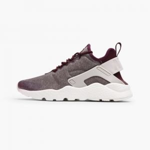 Nike Wmns Air Huarache Run Ultra SE