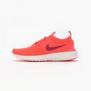 Nike Wmns Juvenate