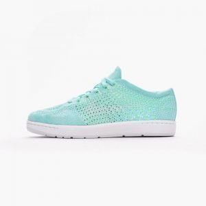 Nike Wmns Tennis Classic Ultra Flyknit