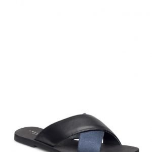 Stylesnob Ephie Sandal