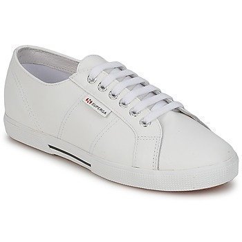 Superga 2950 matalavartiset tennarit