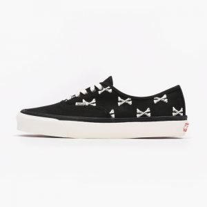 Vans Vault x WTAPS OG Authentic LX